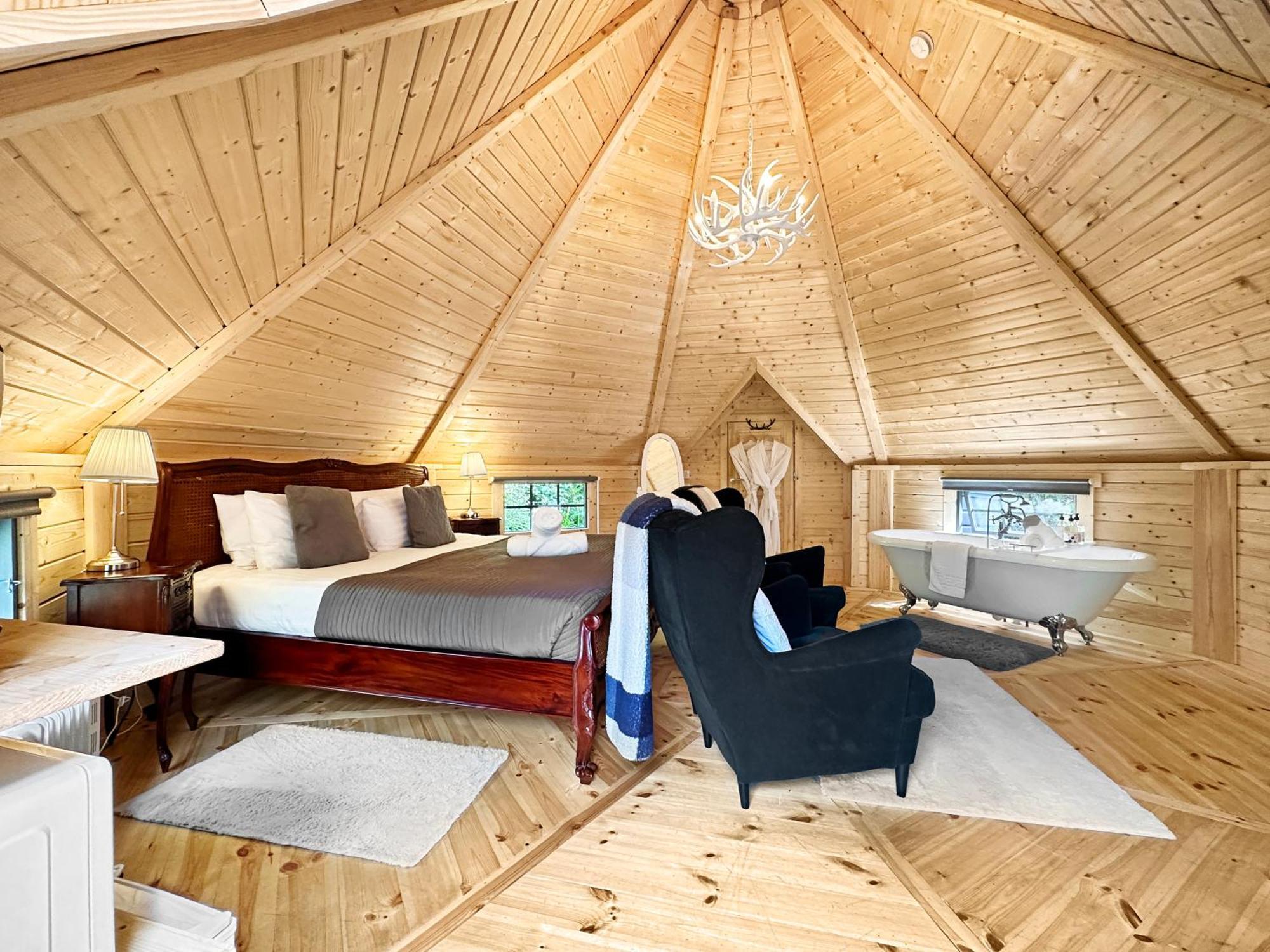 Aos Si Lodges 발라훌리쉬 외부 사진